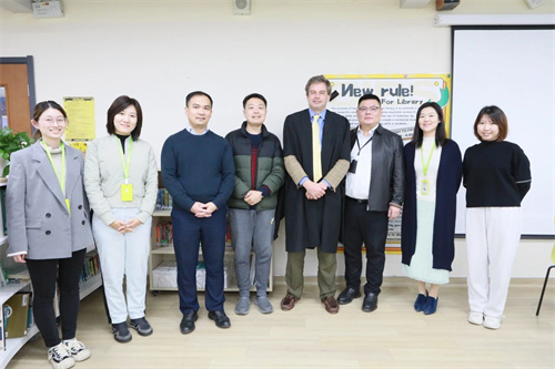 WǰWϵΡDr. Essex LWУ