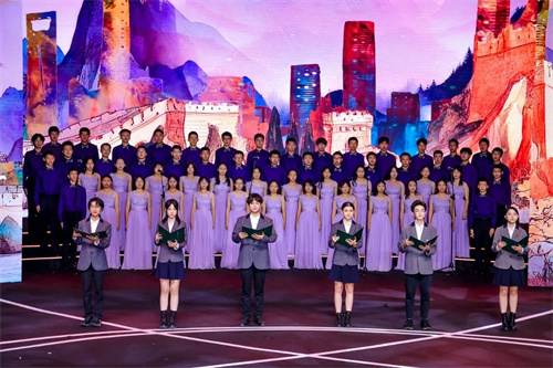 青苗學(xué)子閃耀“澳門青年看祖國”交流團(tuán)匯報(bào)會(huì)