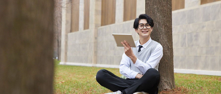 河北漢語(yǔ)言專(zhuān)業(yè)大學(xué)排名及錄取分?jǐn)?shù)線(xiàn),2025年高考參考