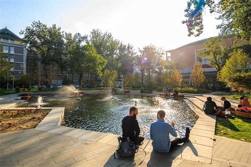 北外同文外國語學(xué)校春季0.5項(xiàng)目招生簡(jiǎn)章