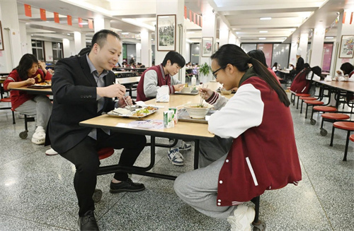 北京王府學校餐廳