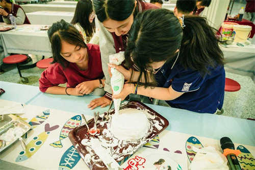 北京王府學校餐廳