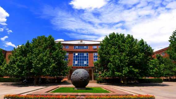 北京海淀外國語實(shí)驗(yàn)學(xué)校