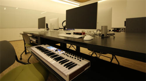 愛迪藝術(shù)高中