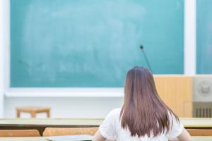 2024H(jng)(j)cQ(mo)׌I(y)W(xu)ȡ?jn)?sh)200-700֌W(xu)У]