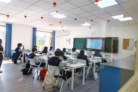 北京東方紅學(xué)校