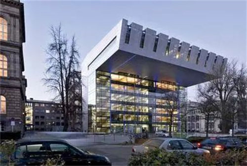 青苗學(xué)校德國項目