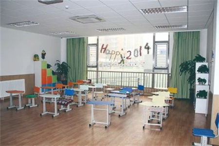 三河市燕橋?qū)W校