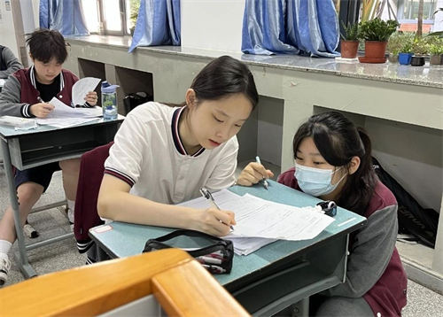 成都七中國際部家長的真實聲音