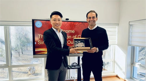 新加坡科廷大學(xué)校校長到訪北京市中關(guān)村外國語學(xué)校