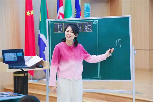 忠德學(xué)校國際部精品課