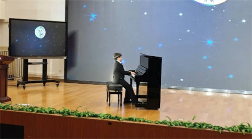 北京樹人學(xué)校學(xué)子藝術(shù)表演