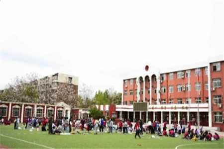 北京市海淀區(qū)崛起實(shí)驗(yàn)學(xué)校