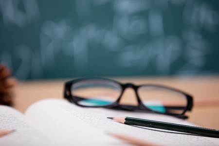 非京籍上東城區(qū)私立小學(xué)入學(xué)材料之四證