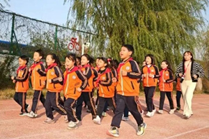 北京市朝陽區(qū)博雅學(xué)校開展2024年學(xué)生冬季長(zhǎng)跑比賽！