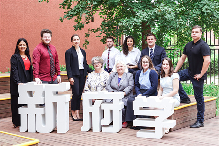 北京新府學(xué)外國語學(xué)校(國內(nèi)班)學(xué)員真實點評分享，大家眼中的新府學(xué)原來是這樣