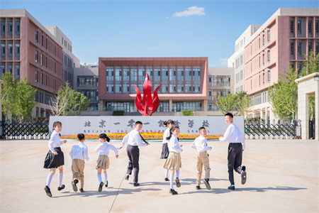 張家口未來學(xué)校