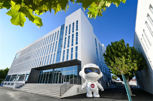 君誠國際藝術(shù)高中招生