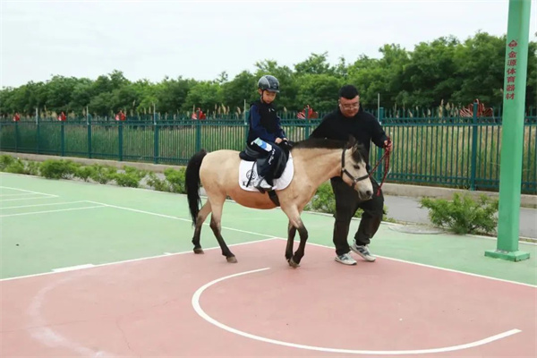 天津海嘉學(xué)校