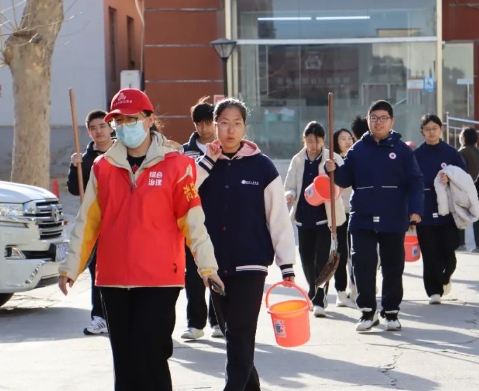 春植希望，趣尋春光 | 北京市匯賢學(xué)校高中部植樹節(jié)植樹&春游活動順利舉行