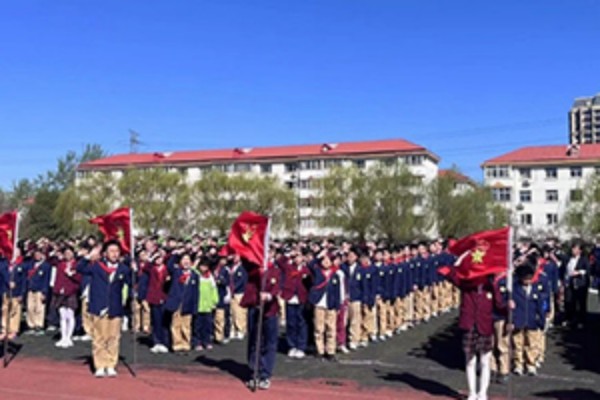 華油榮德小學(xué)開(kāi)展安全教育周活動(dòng)：關(guān)注安全，關(guān)愛(ài)生命