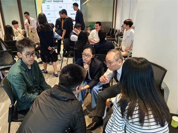 成都七中國際部暑期研學(xué)項(xiàng)目