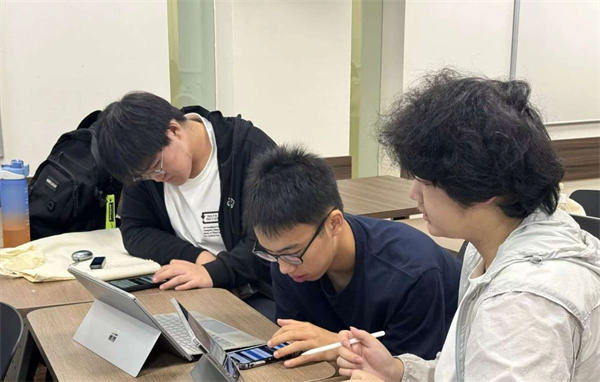 成都七中國際部暑期研學(xué)項(xiàng)目