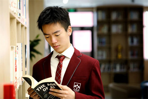 愛迪畢業(yè)生