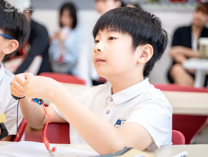 英雅盛彼德新生獎學