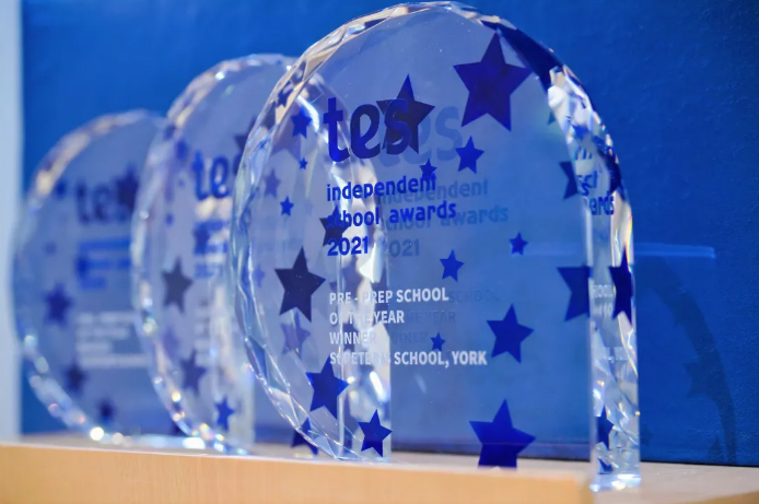 英雅盛彼德新生獎學