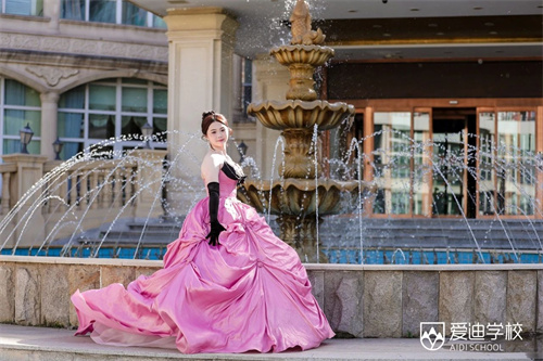 北京愛迪學(xué)校國際高中畢業(yè)典禮