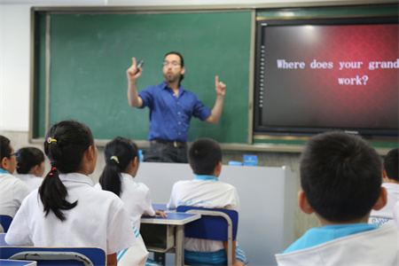 2025年北京海淀區(qū)幼升小搖號政策詳解：尚麗外國語學(xué)校招生要求