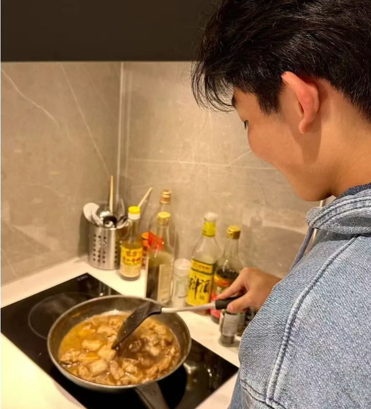 國賢BIC學(xué)部榮譽(yù)UCL畢業(yè)生訪談