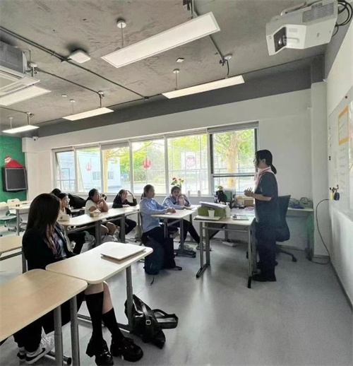 北京赫德學(xué)校學(xué)生專(zhuān)訪