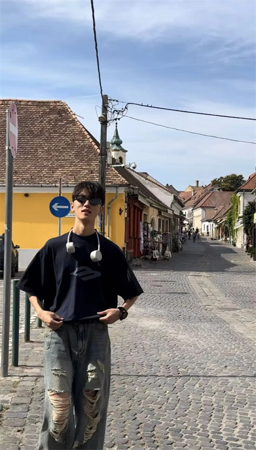 電子科技大學(xué)國(guó)際課程中心學(xué)子風(fēng)采