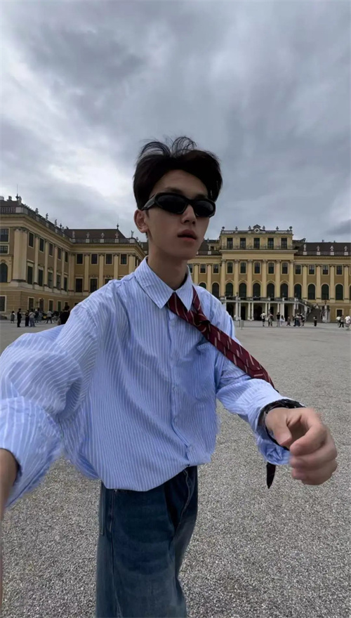 電子科技大學(xué)國(guó)際課程中心學(xué)子風(fēng)采