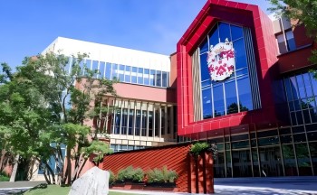 北京德閎學(xué)校