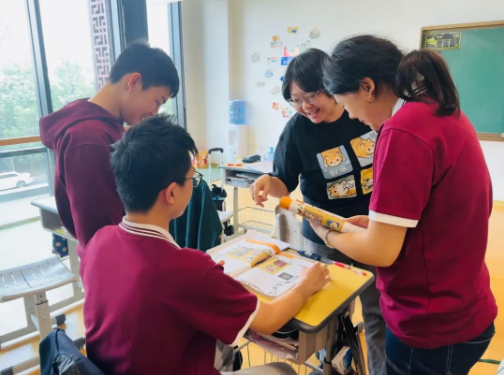 新亞學(xué)校初三培優(yōu)班