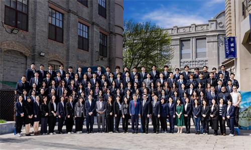 天津法拉古特學(xué)校錄取