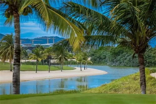 藍灣未來領(lǐng)導(dǎo)力學(xué)校課程