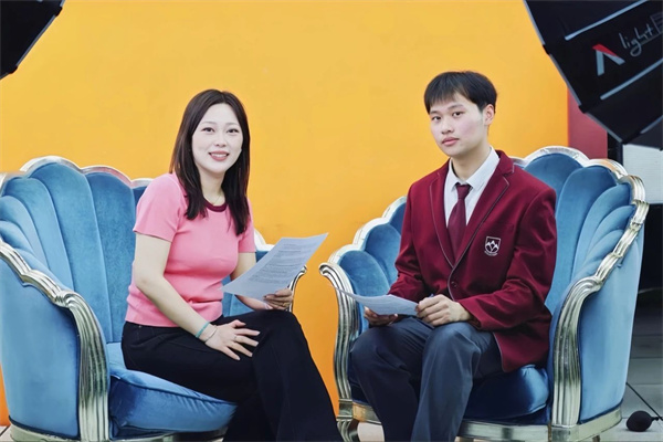 愛迪畢業(yè)生|李曉峰