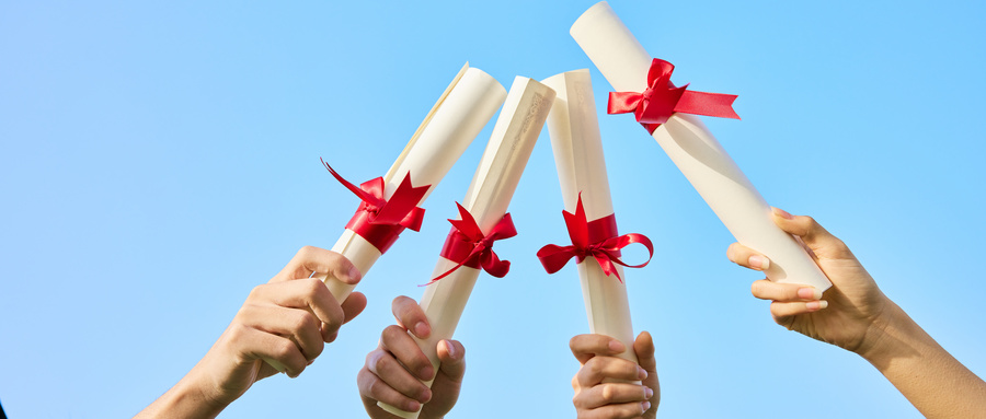 2025浙江漢語言文學(xué)專業(yè)大學(xué)排名