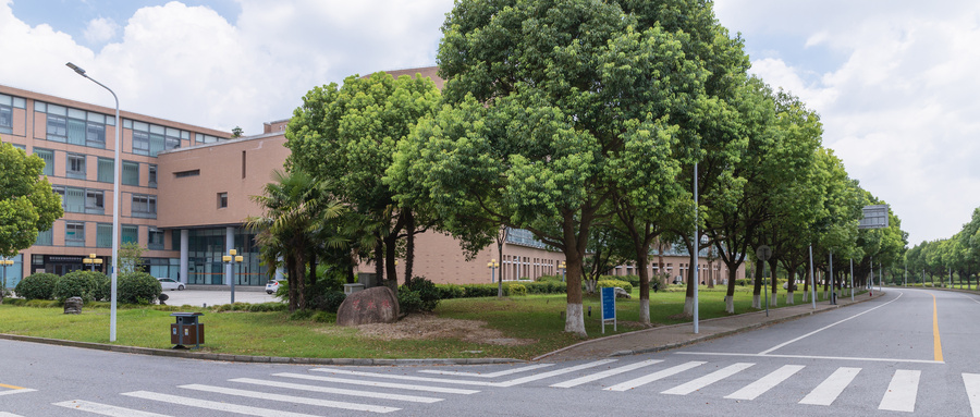 H(jng)(j)cQ(mo)׌I(y)ƌW(xu)У]