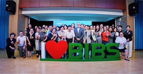 青苗學(xué)校招生簡章