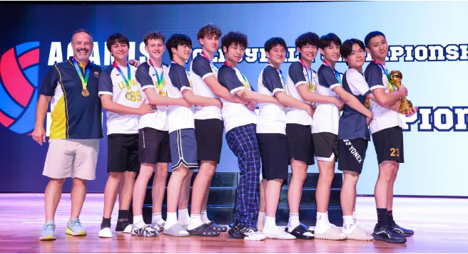 北京海嘉學(xué)校男女排獲冠軍