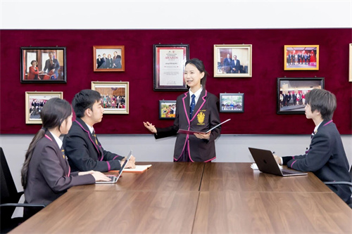 黑利伯瑞畢業(yè)生