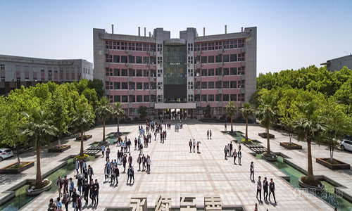 廣東財經(jīng)大學(xué)文化旅游學(xué)院