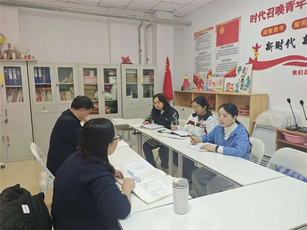 北京市中關(guān)村外國語學(xué)校